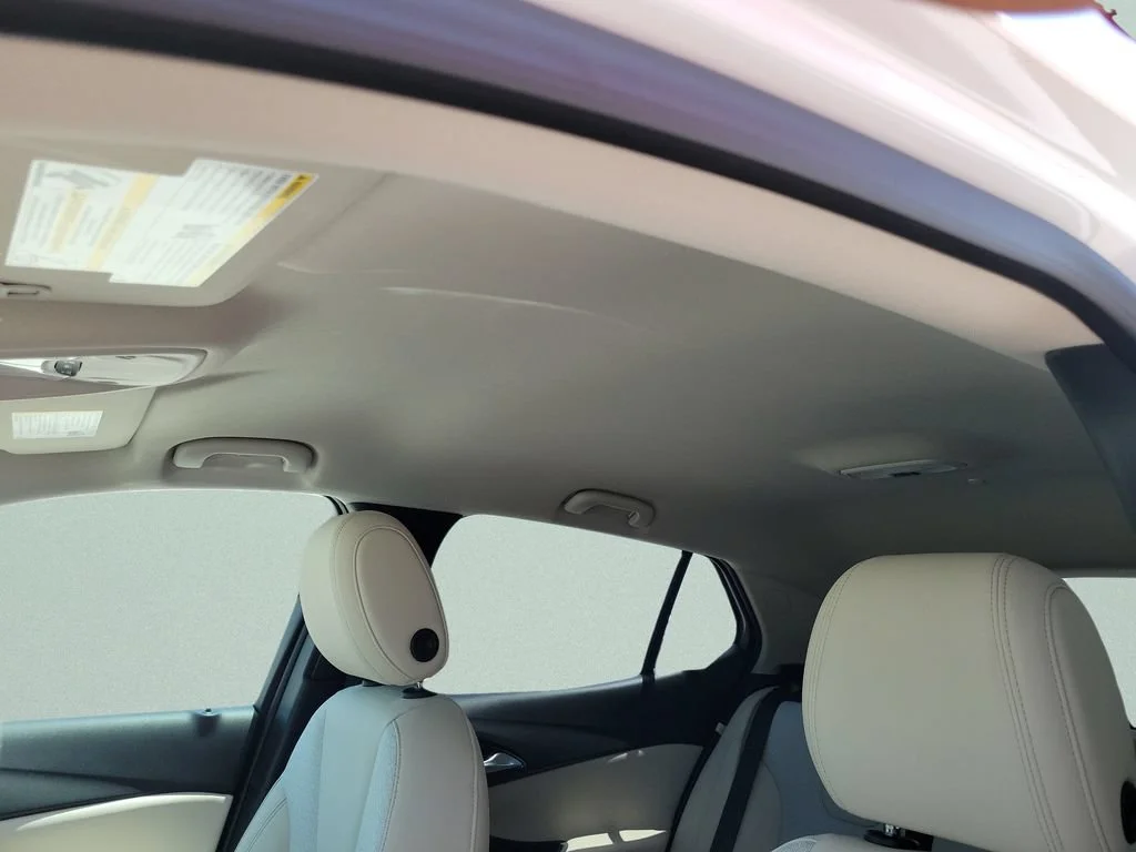 New 2026 Summit White Buick Preferred image 17