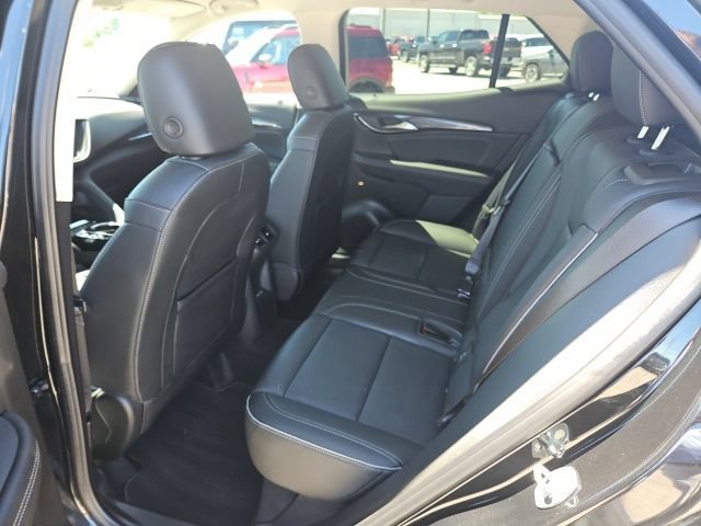 Used 2023 Ebony Twilight Metallic Buick Essence image 13