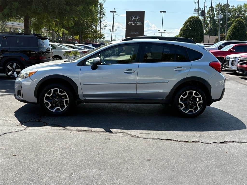 2017 Subaru Crosstrek Limited - Photo 3