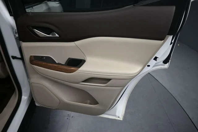 Certified Used 2019 White Frost Tri-Coat GMC Denali image 29