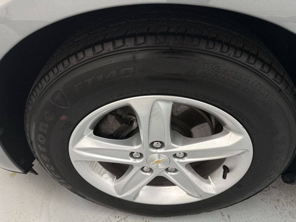 Used 2025 Sterling Gray Metallic Chevrolet LS image 29