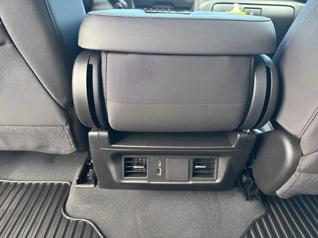 Used 2025 Summit White Chevrolet Custom image 19