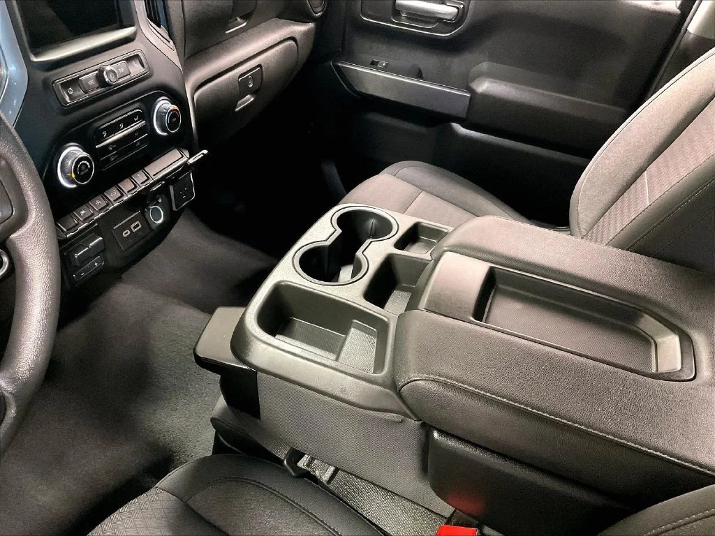Used 2023 Blue Chevrolet Custom image 20