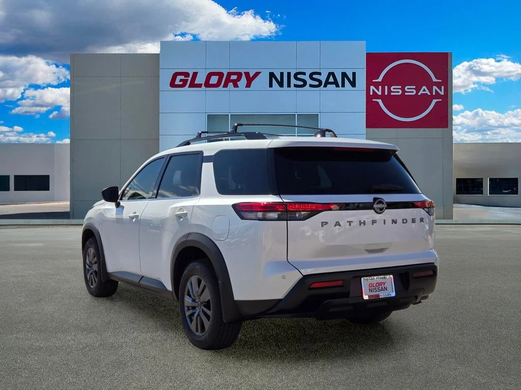 New 2026 Everest White Pearl TriCoat Nissan SV image 8