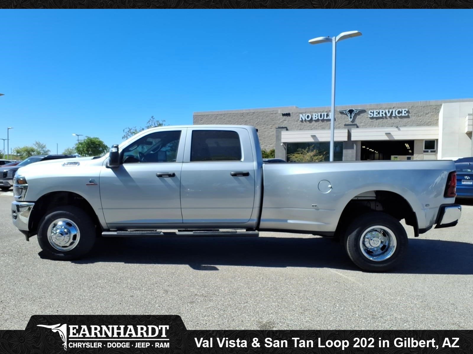 New 2026 Silver-Zynith Exterior Paint RAM Tradesman image 3