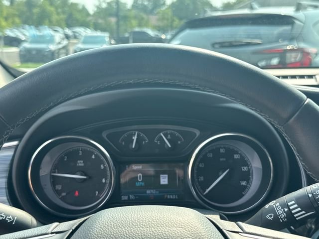 Used 2020 Blue Buick Essence image 17