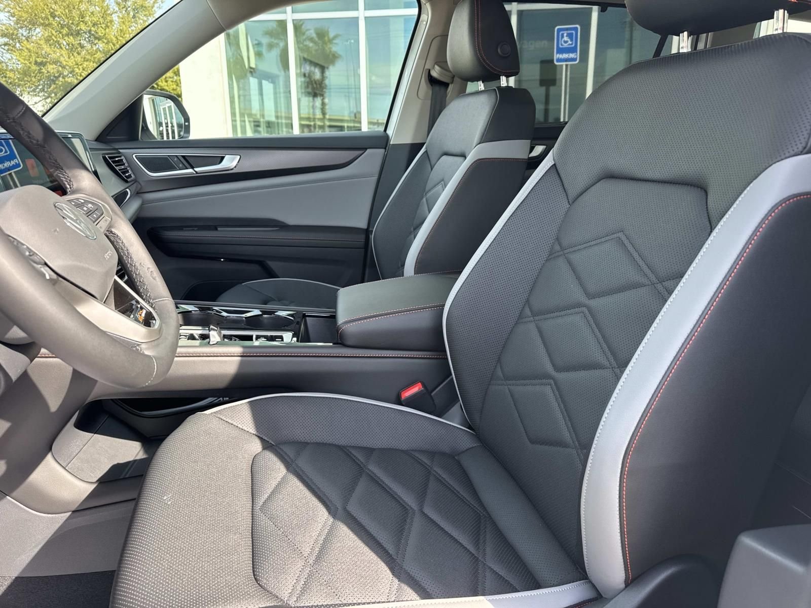 New 2026 White Volkswagen 2.0T Peak Edition image 10