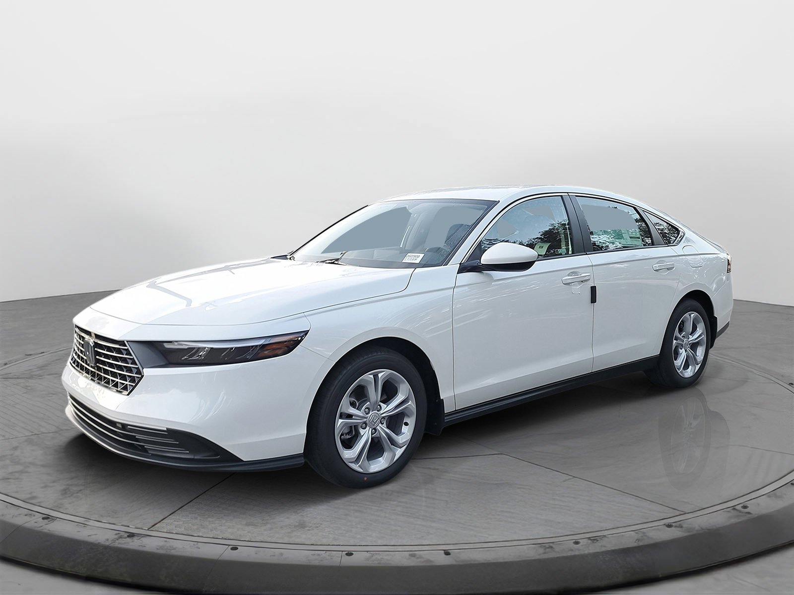 New 2026 Platinum White Pearl Honda LX image 3