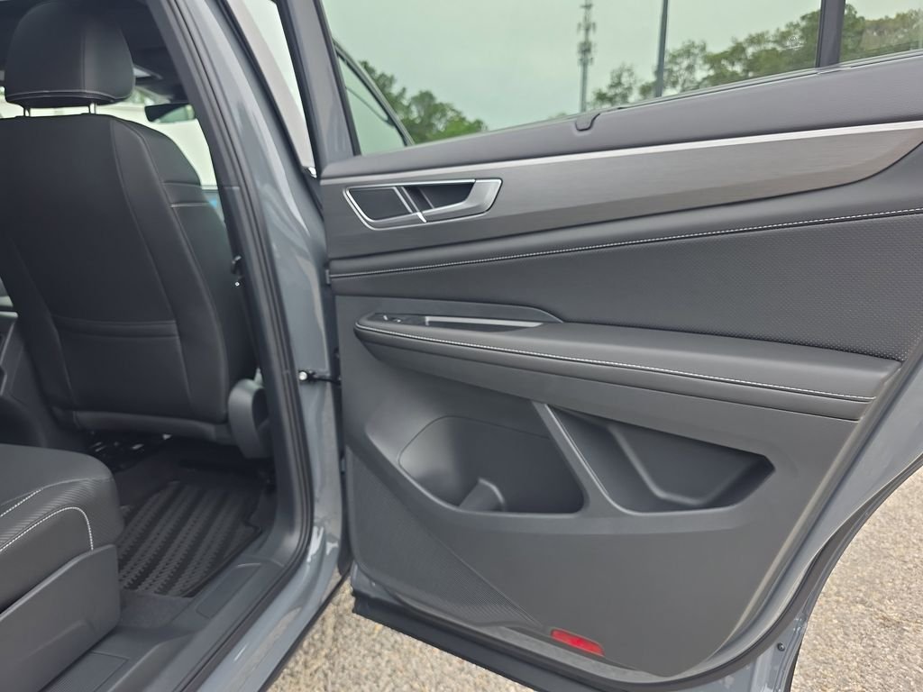 New 2026 Gray Volkswagen 2.0T SE w/Technology image 33