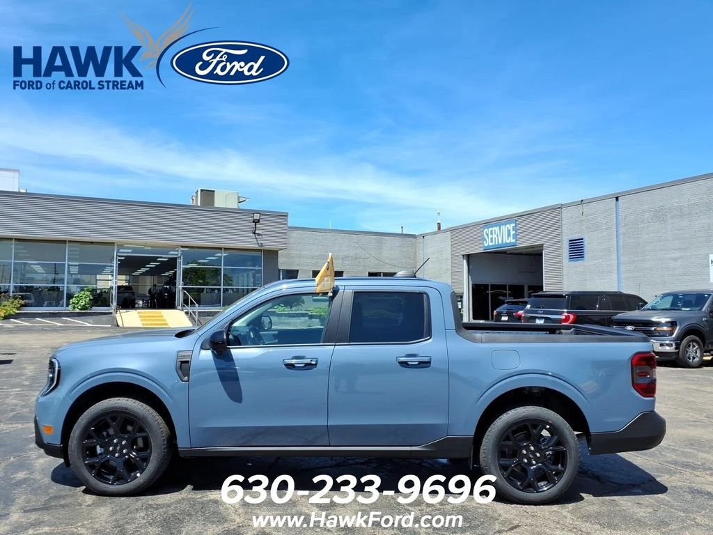 Used 2025 Gray Ford Lariat image 4