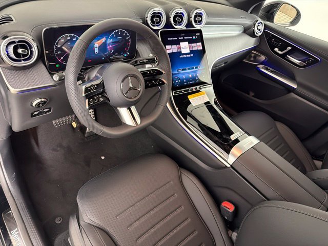 New 2027 Black Mercedes-Benz GLC 300 image 25