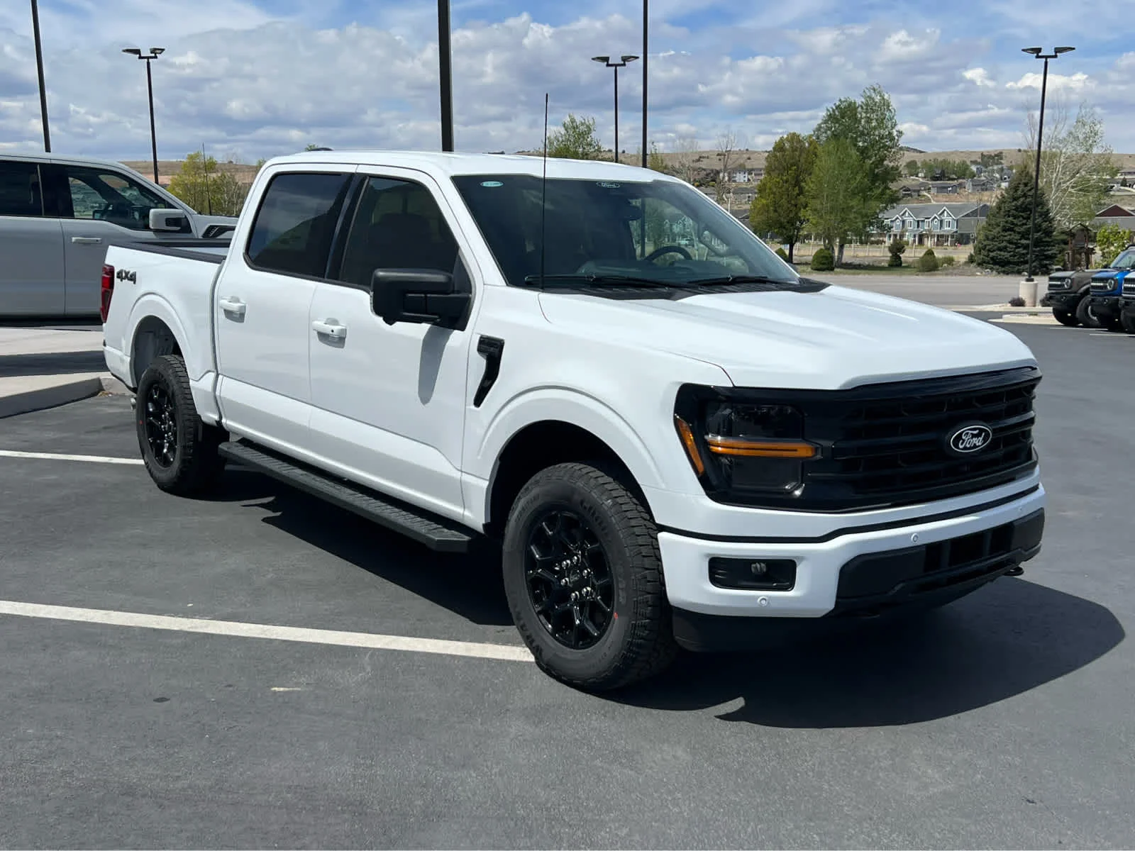 New 2026 Oxford White Ford XLT image 5