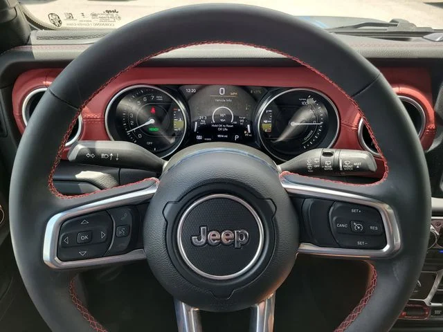 Used 2023 Silver Jeep Rubicon 20th Anniversary Edition 4xe image 31