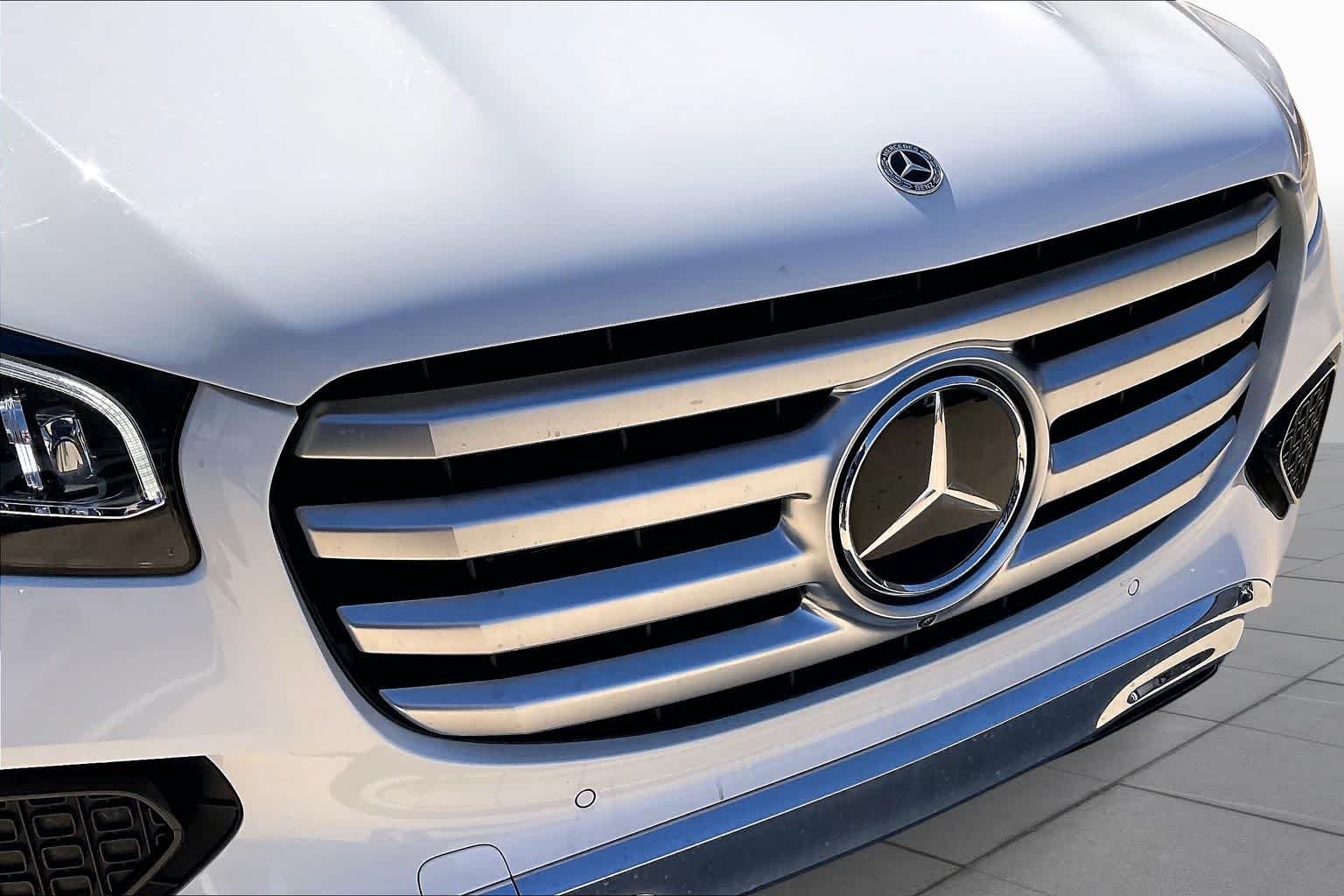 2024 Mercedes-Benz GLS Base - Photo 40