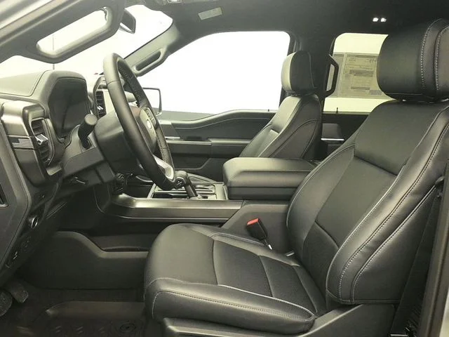 New 2026 Iconic Silver Metallic Ford Lariat® image 15