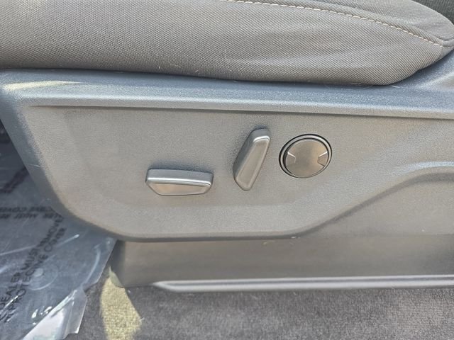 Certified Used 2023 Silver Metallic Ford XLT image 49