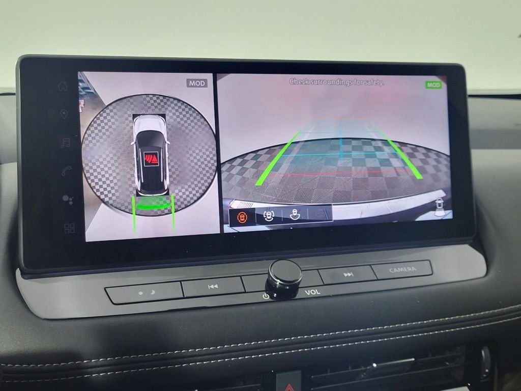 2025 Nissan Rogue Platinum - Photo 25