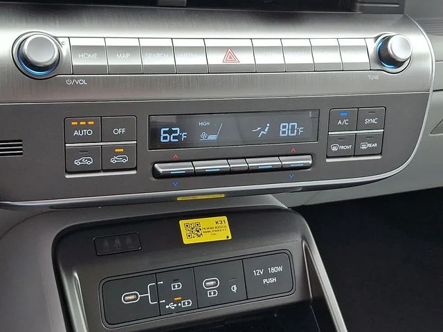 New 2026 White Hyundai SEL Premium image 14