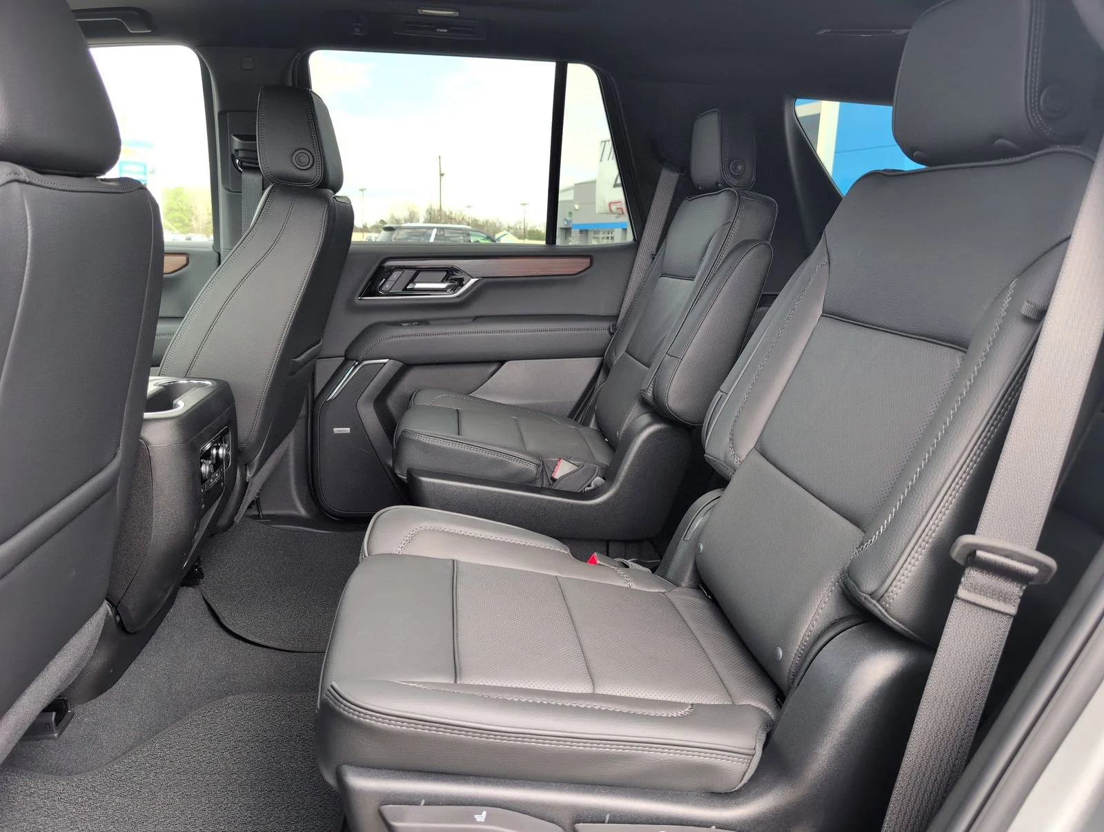 New 2026 Sterling Metallic GMC Denali image 33
