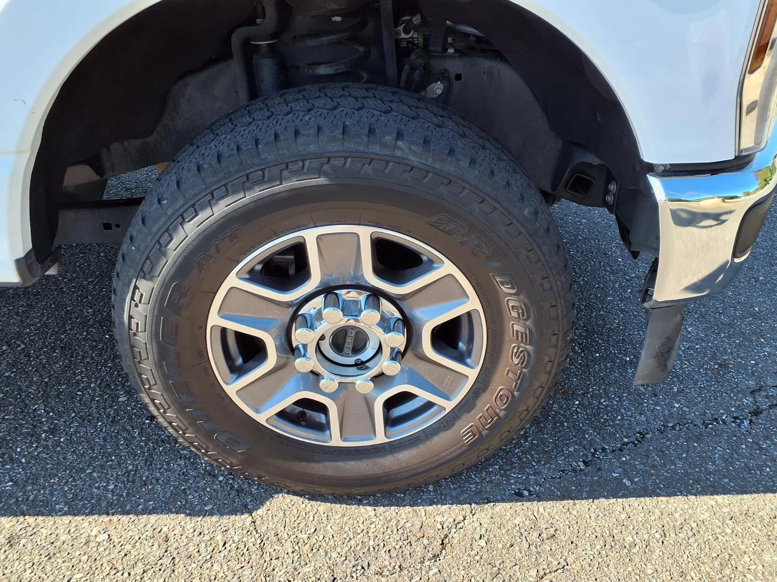 Used 2026 WHITE Ford LARIAT image 13