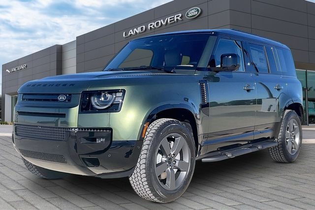 2026 Land Rover Defender 110 X-Dynamic SE P400's photo
