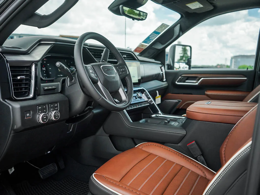 2026 GMC Sierra 2500HD Denali Ultimate - Photo 15