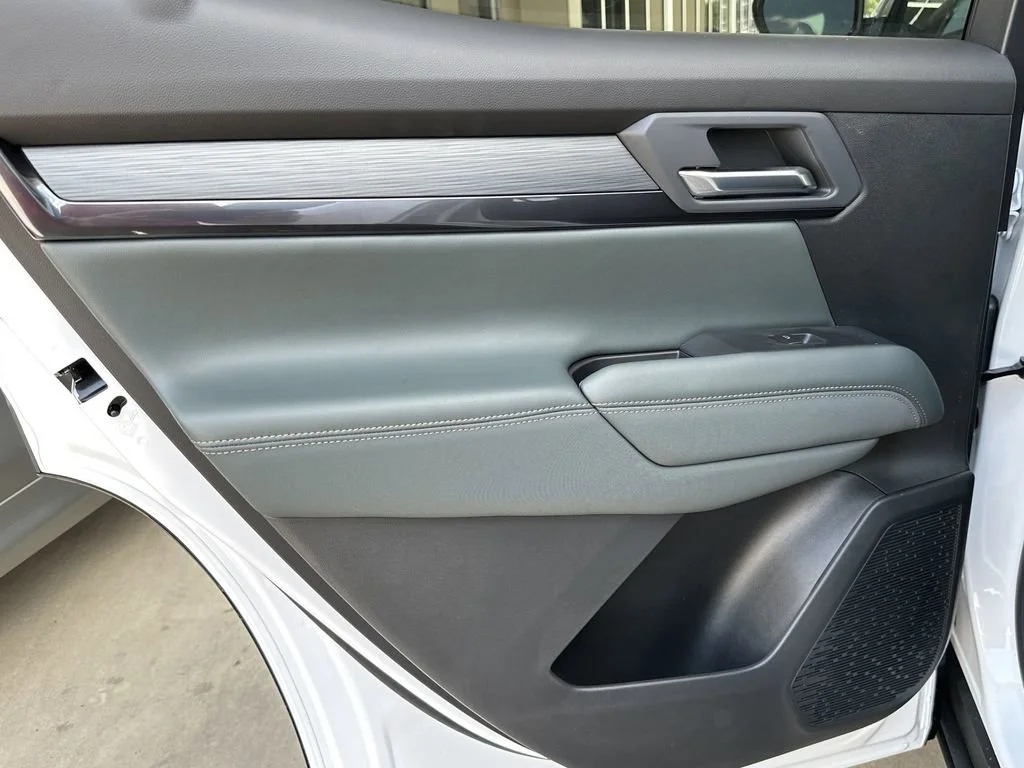 2026 GMC Terrain AT4 - Photo 29