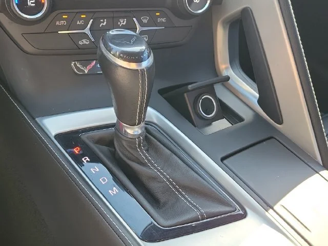 2019 Chevrolet Corvette 1LT - Photo 32