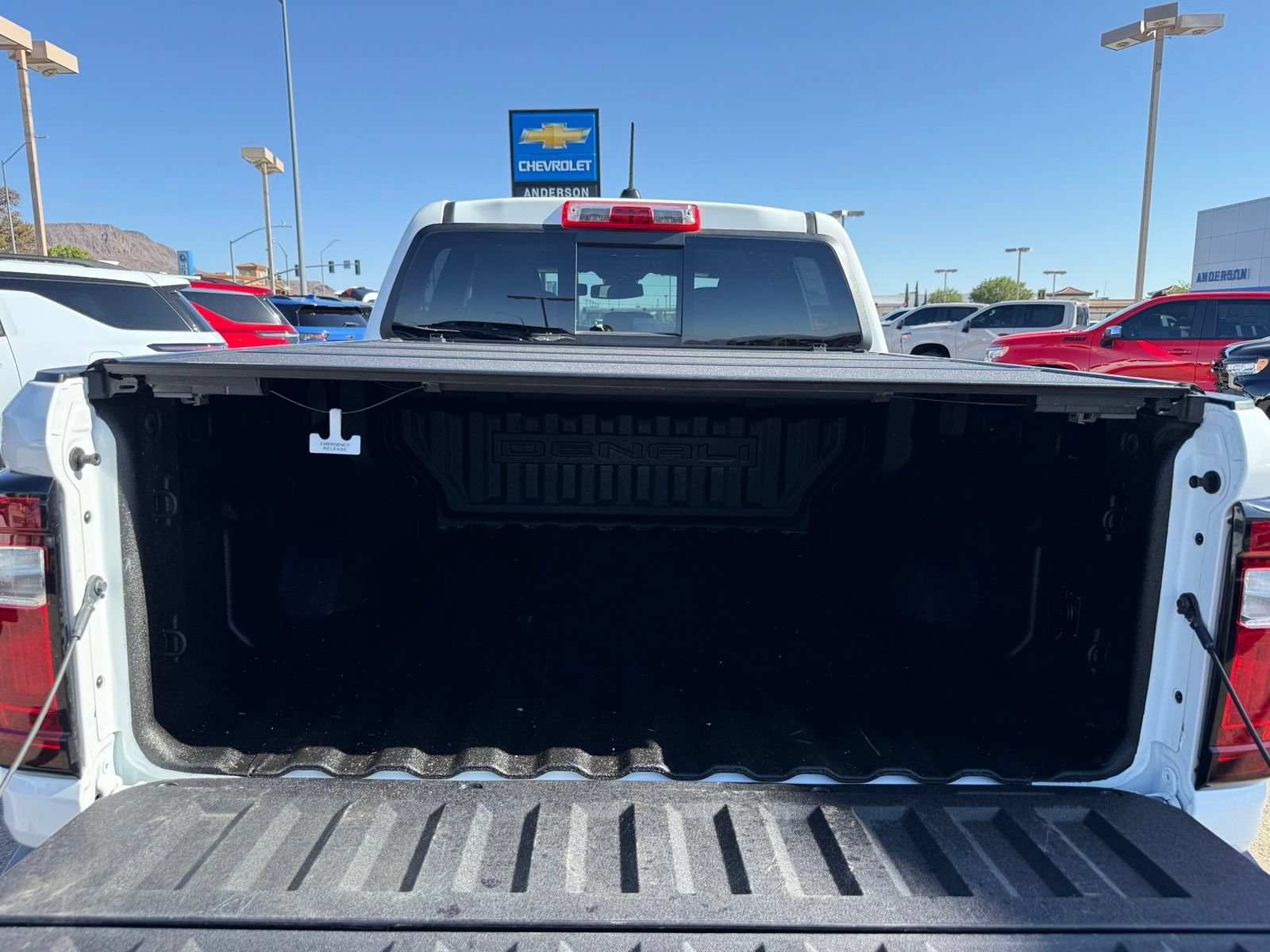 2024 GMC Canyon Denali - Photo 41