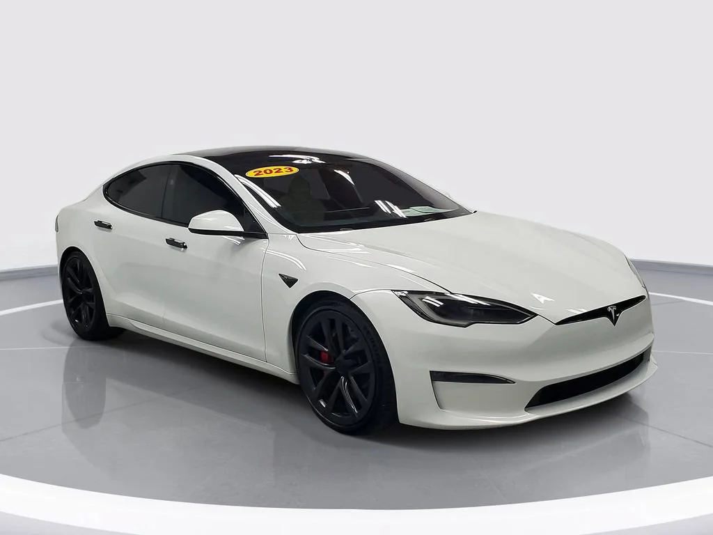 Used 2023 Tesla Model S Plaid with VIN 5YJSA1E6XPF514829 for sale in Saginaw, MI