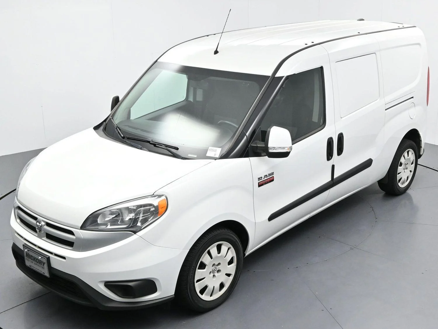 Used 2018 Bright White Ram Tradesman SLT image 37