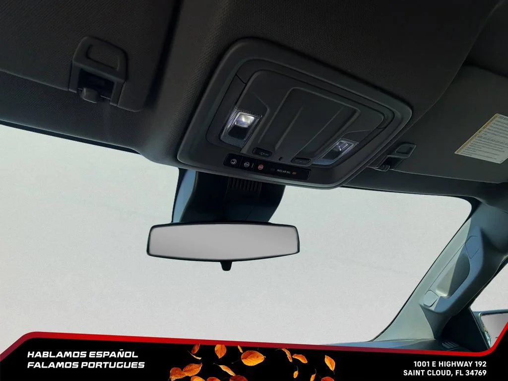 Used 2025 Summit White Chevrolet Custom Trail Boss image 21