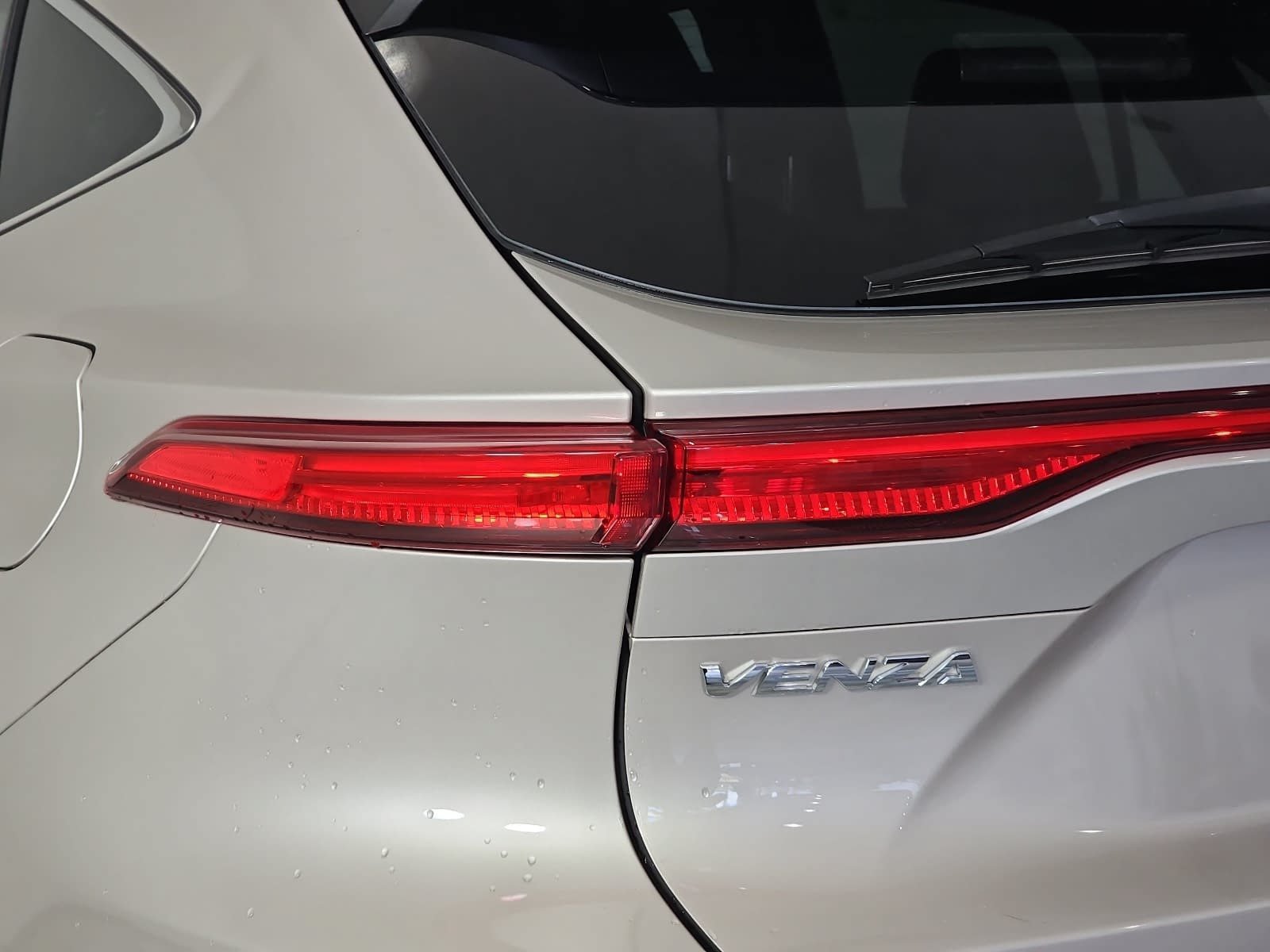 Used 2023 Silver Toyota LE image 28
