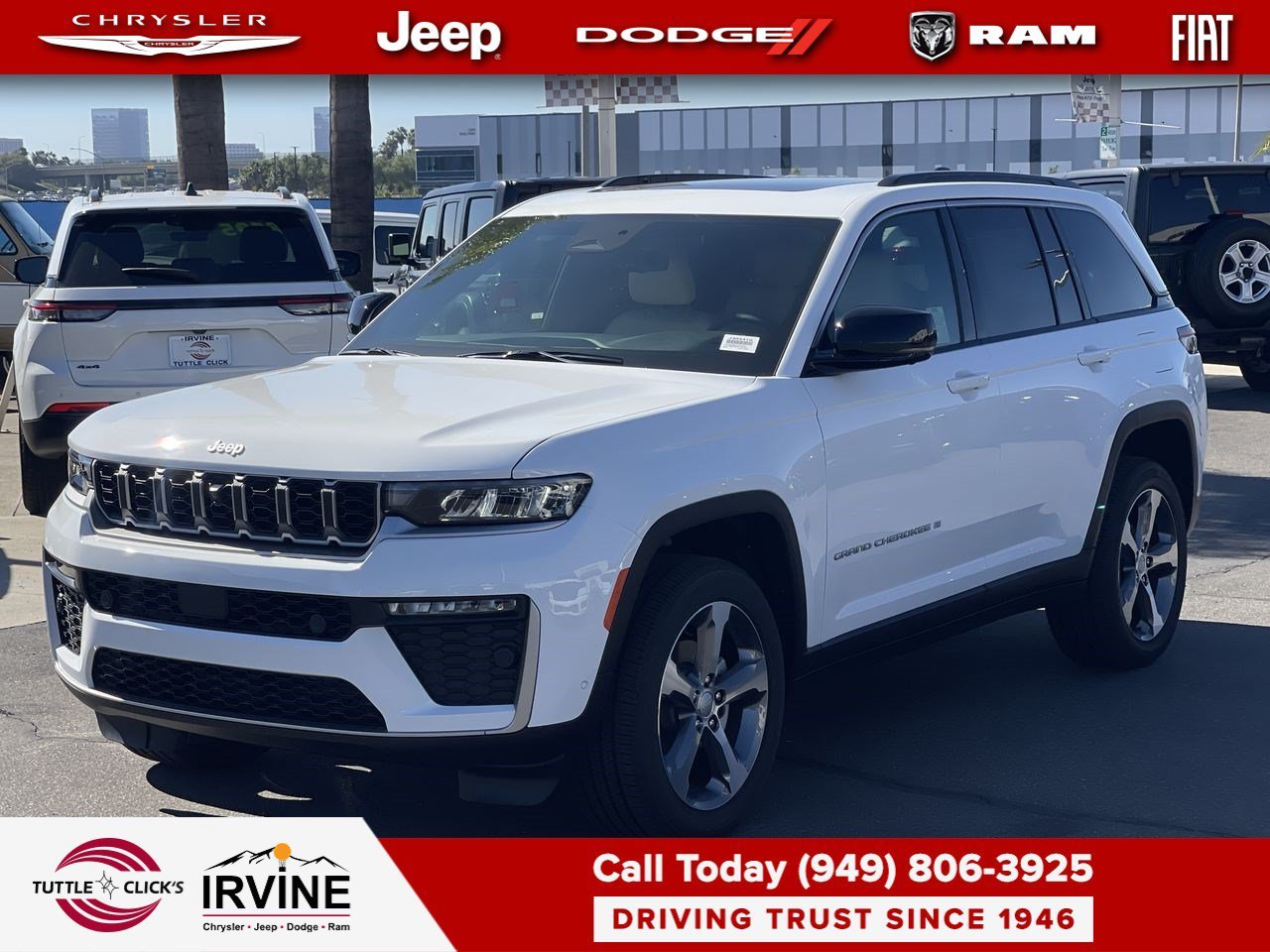New 2026 Bright White Clear-Coat Exterior Paint Jeep Limited image 3
