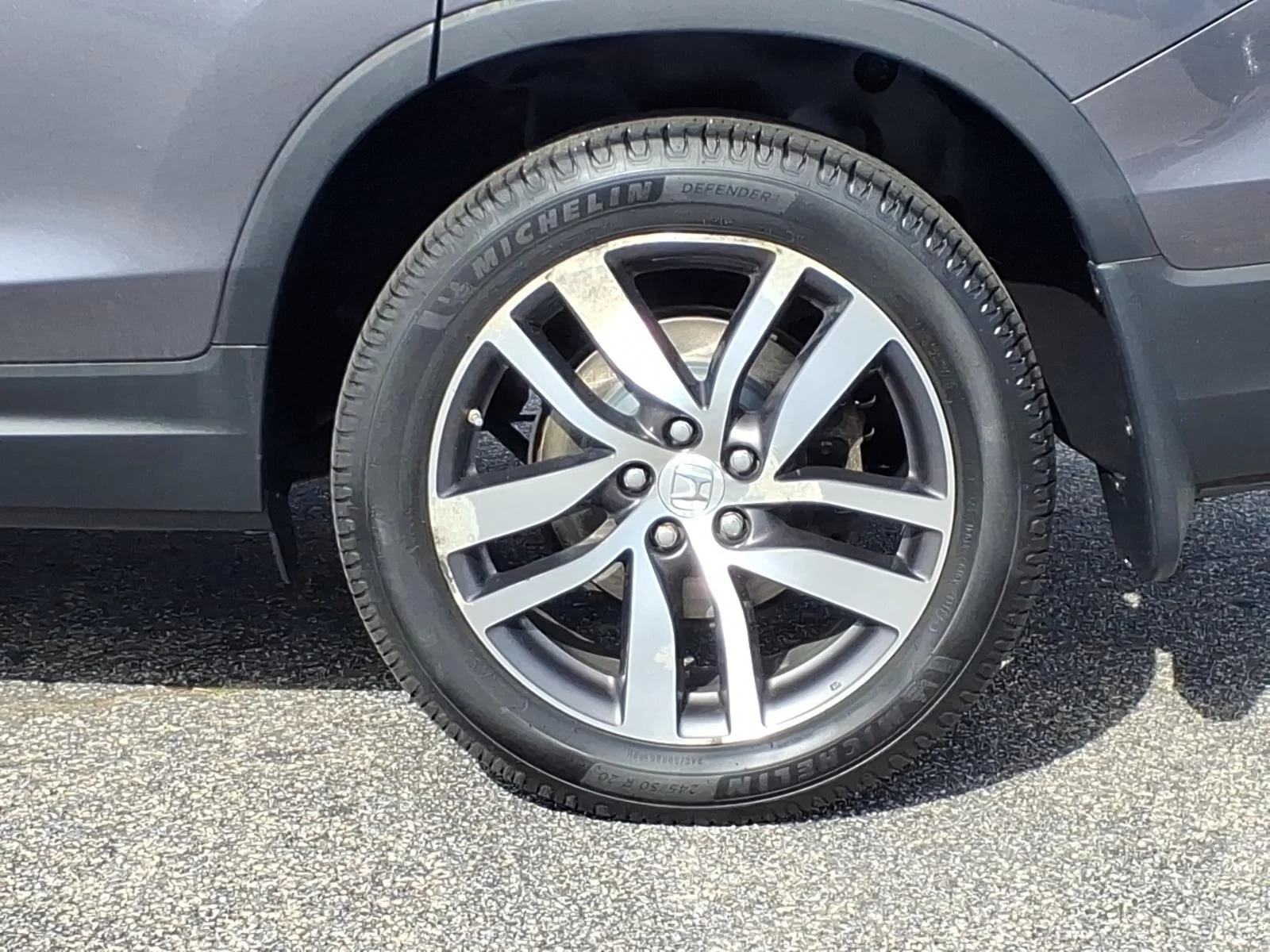 Used 2018 Gray Honda Elite image 8
