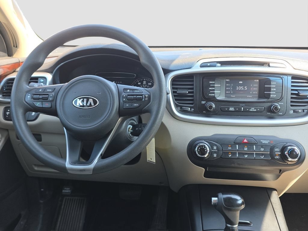 Used 2017 Red Kia 3.3L LX image 12