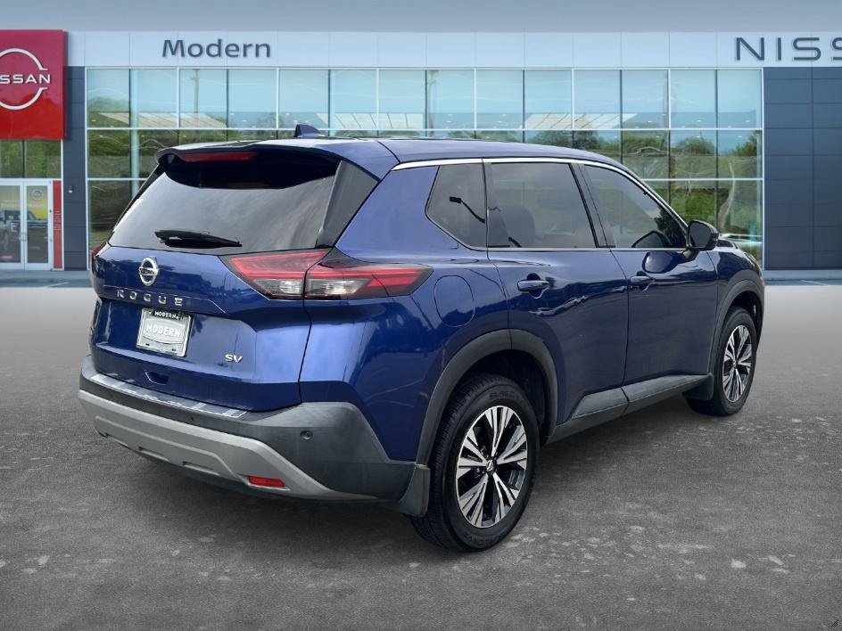 Used 2021 Caspian Blue Metallic Nissan SV image 5