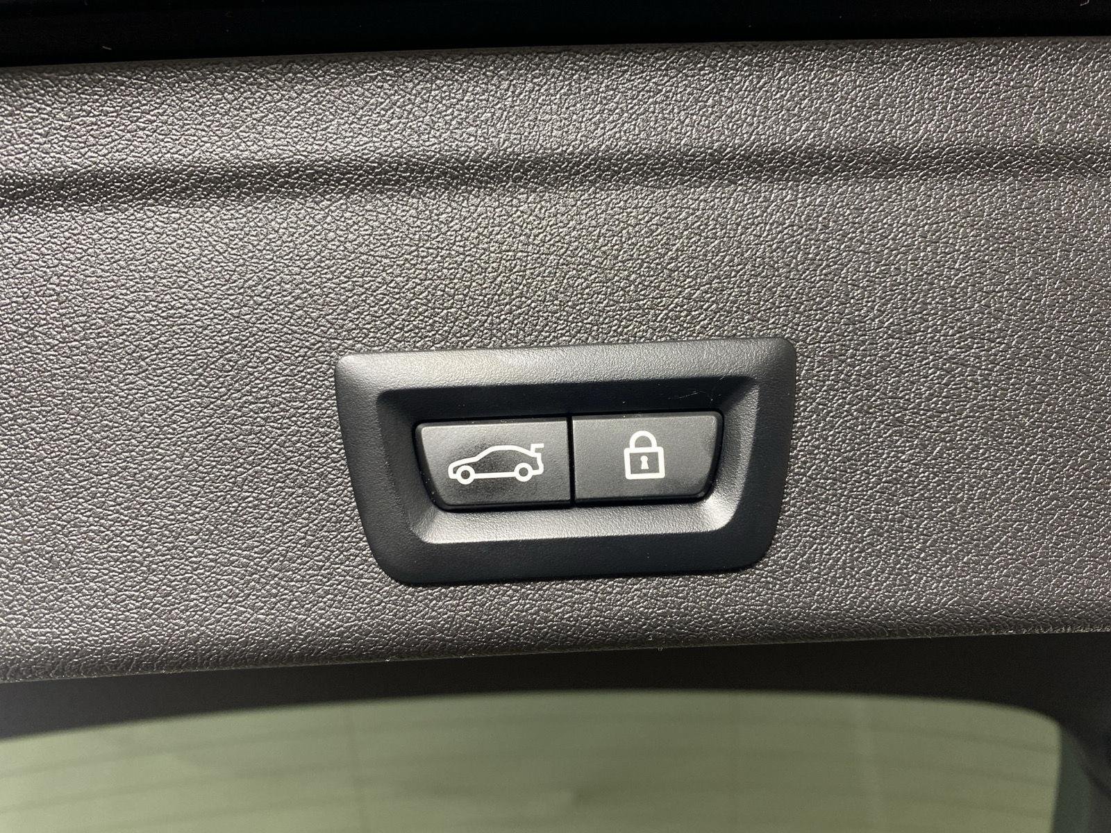 Used 2023 Carbon Black Metallic BMW xDrive40i image 29