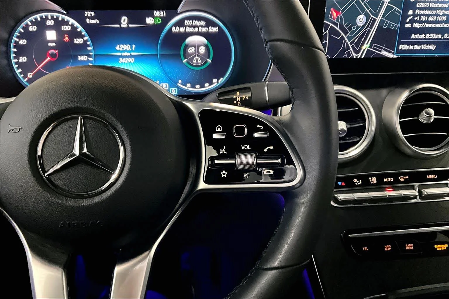 Certified Used 2022 Black Mercedes-Benz GLC 300 image 25