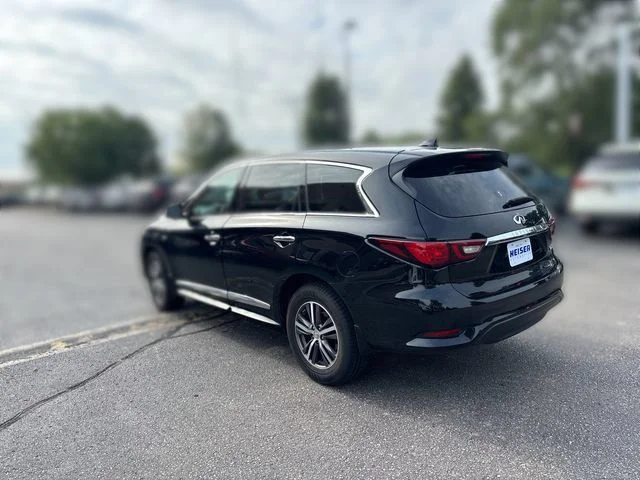 Certified Used 2019 Black Obsidian INFINITI PURE image 11