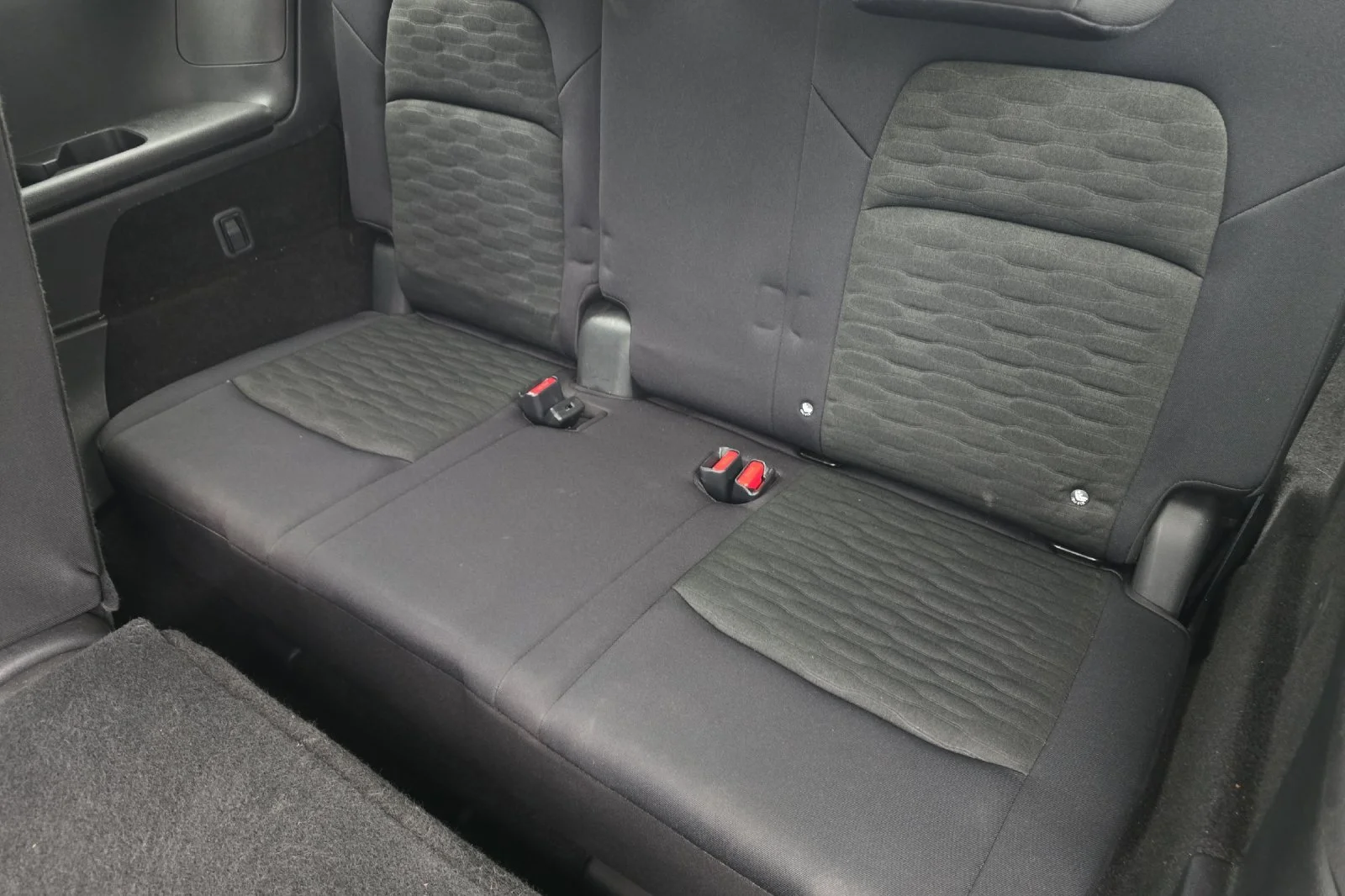 Used 2025 Deep Ocean Blue Pearl Nissan SV image 14