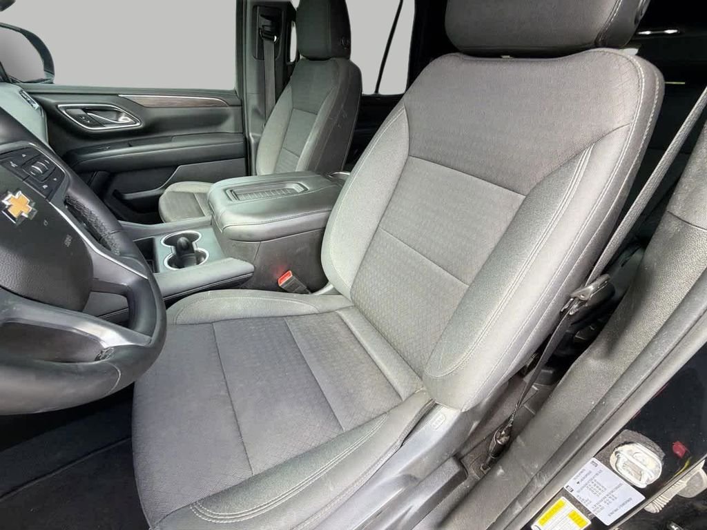 Used 2023 Black Chevrolet LS image 17