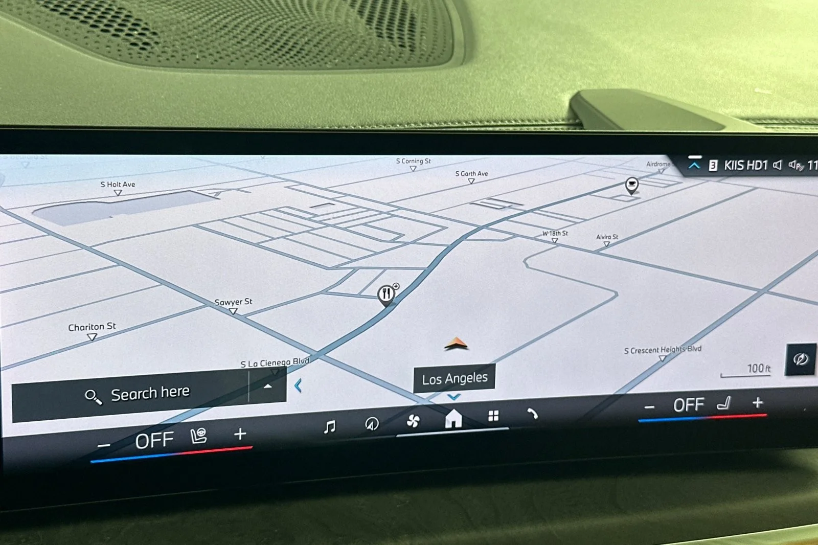 Used 2024 BROOKLYN GRAY BMW xDrive40i Sports Activity Vehicle image 18