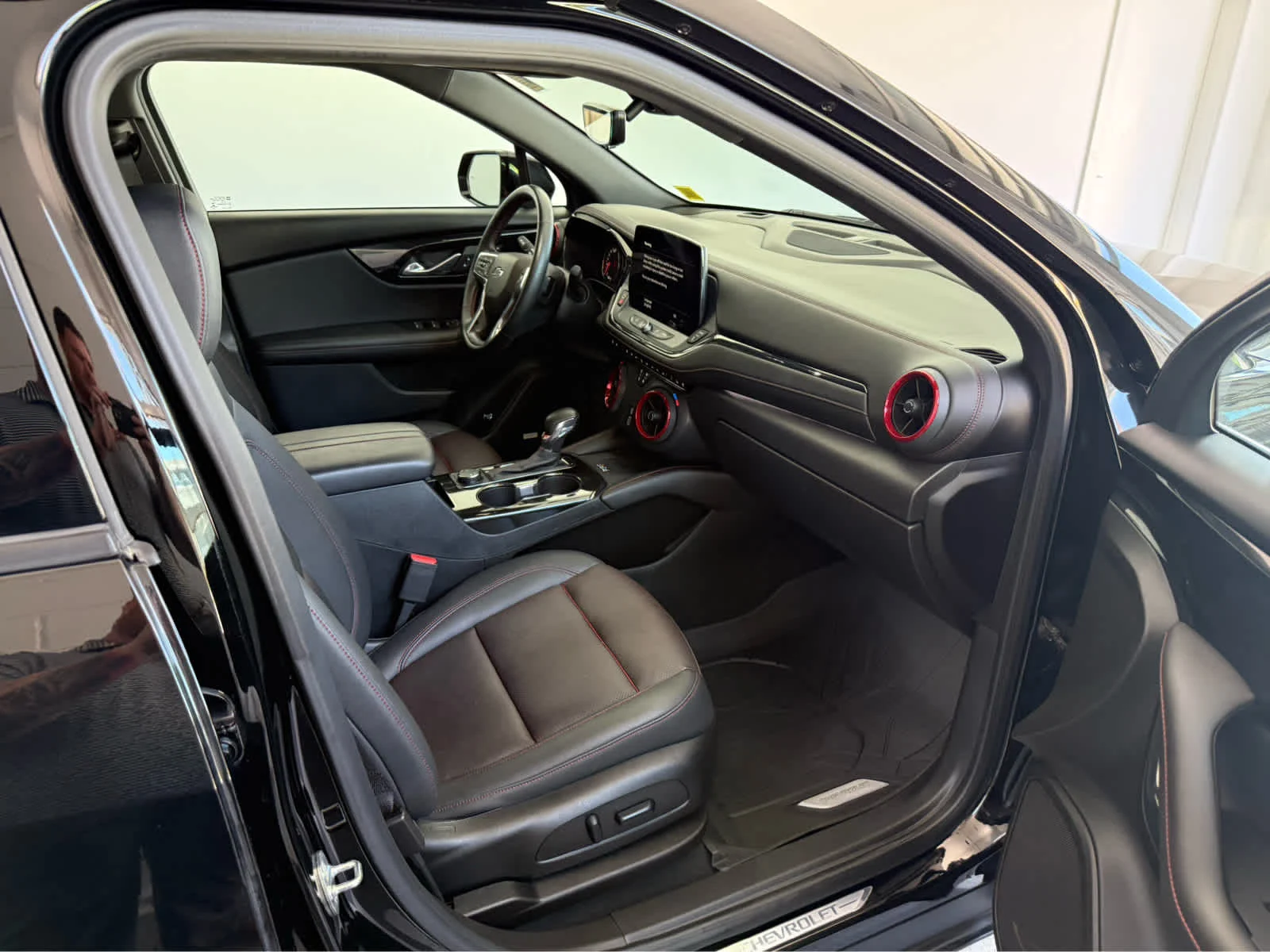 Used 2023 Black Chevrolet RS image 7