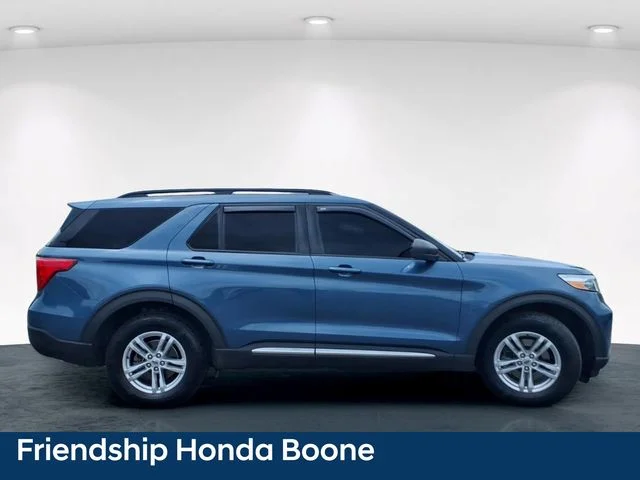Used 2020 Blue Ford XLT image 7
