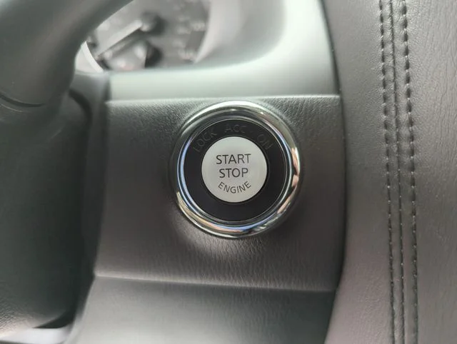 Used 2022 Silver Nissan SV image 43