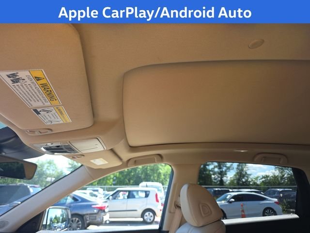 Used 2023 White Acura Base image 4