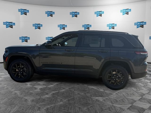 New 2026 Baltic Gray Metallic Clear-Coat Exterior Paint Jeep Altitude image 2