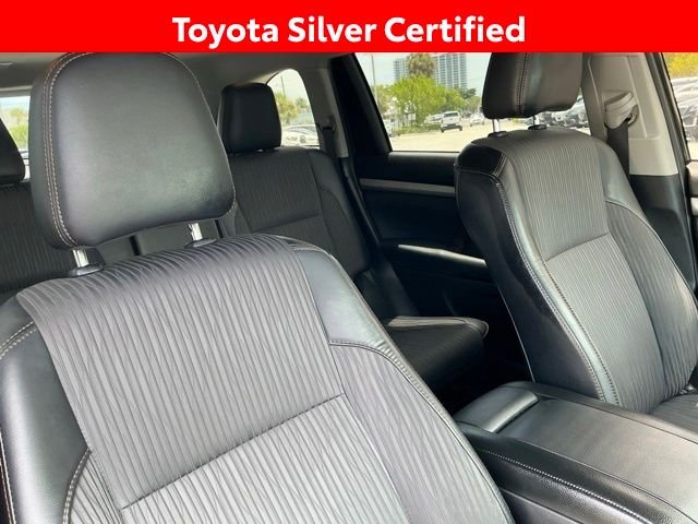 Used 2019 Black Toyota LE Plus image 41