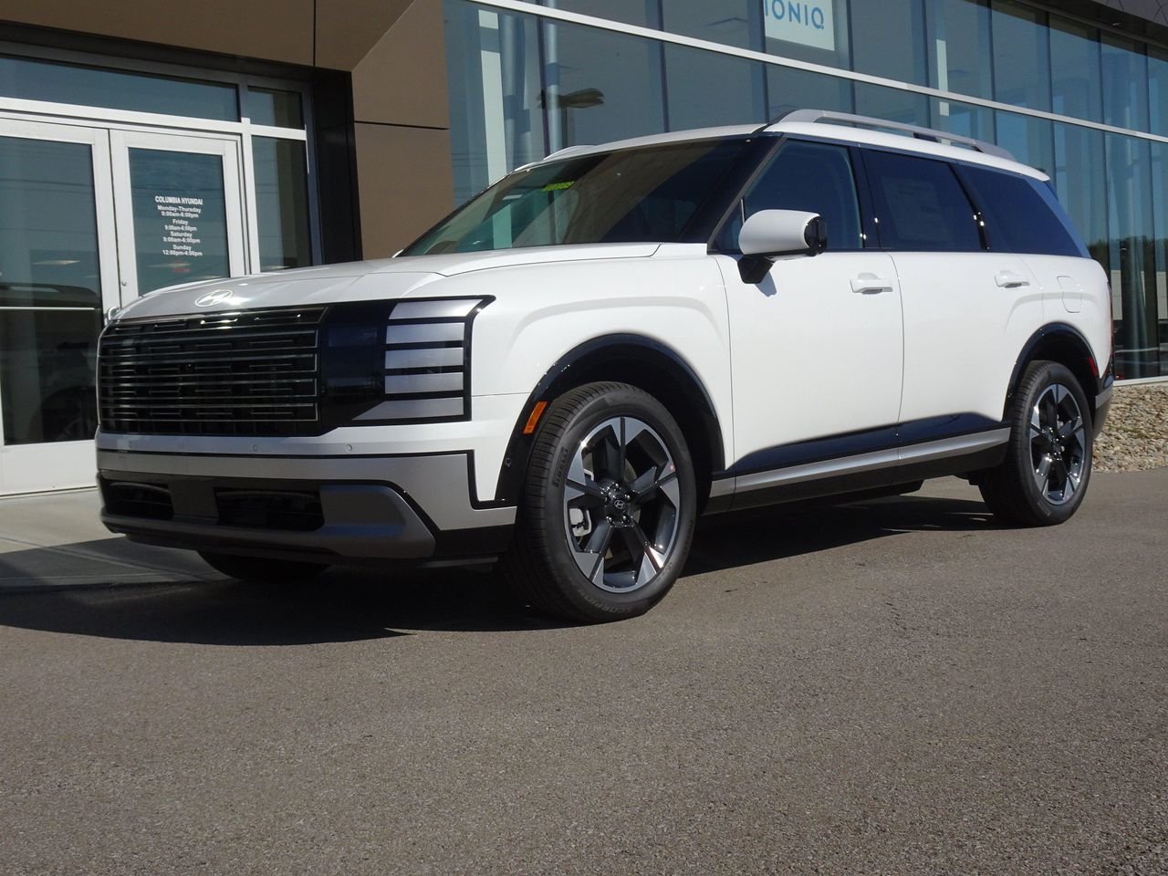 New 2027 White Hyundai Limited 8P image 1